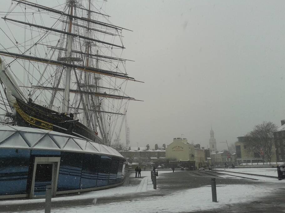 Naval Cottage In The Heart Of Royal Greenwich 런던 외부 사진